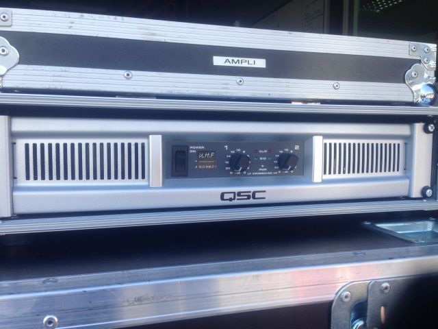 ampli QSC GX5